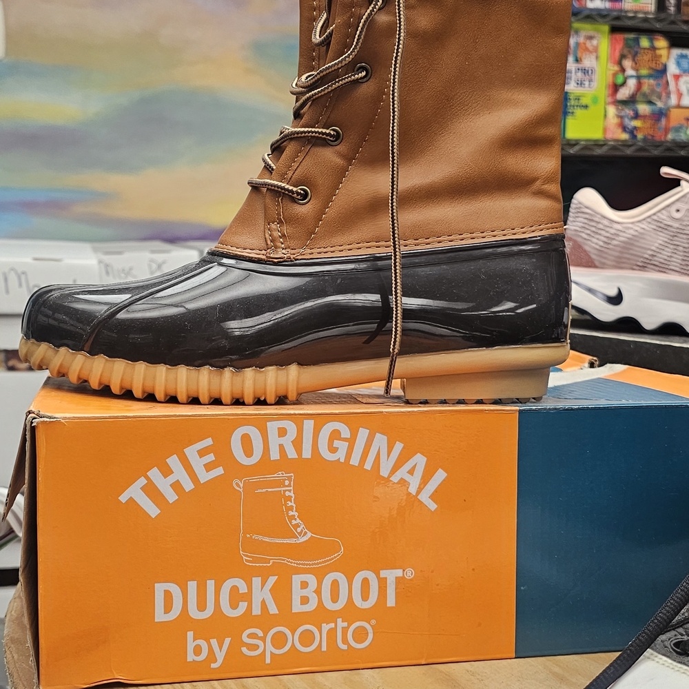 Sporto Tan and Black Winter Boots